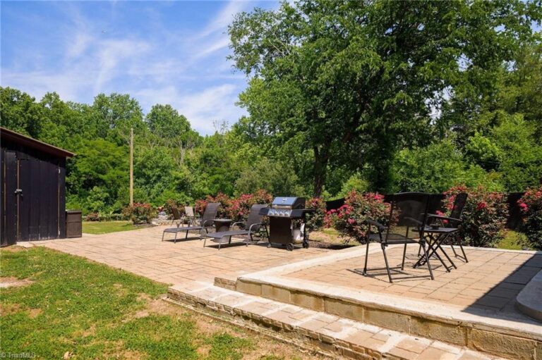 268 Walnut Grove Road Lexington – photo 3
