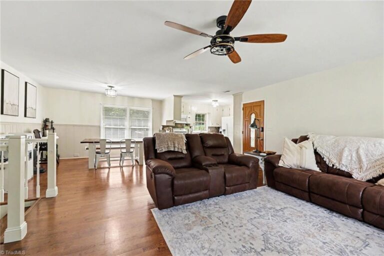 352 William Lane Lexington – photo 6
