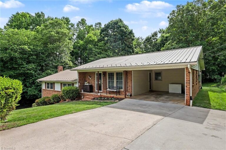 352 William Lane Lexington – photo 3