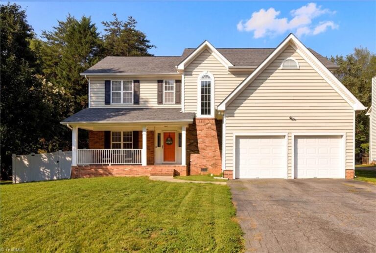 3905 Fairstone Place High Point – photo 1