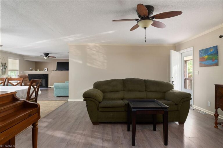 251 Star Light Drive Lexington – photo 4