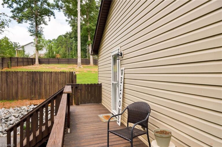 133 Lake Drive 9 Lexington – photo 5