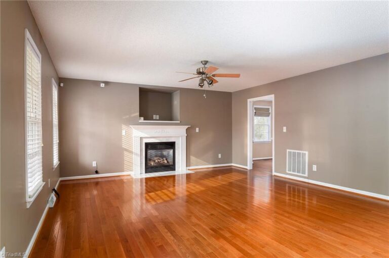 182 Crowfoot Court Lexington – photo 8